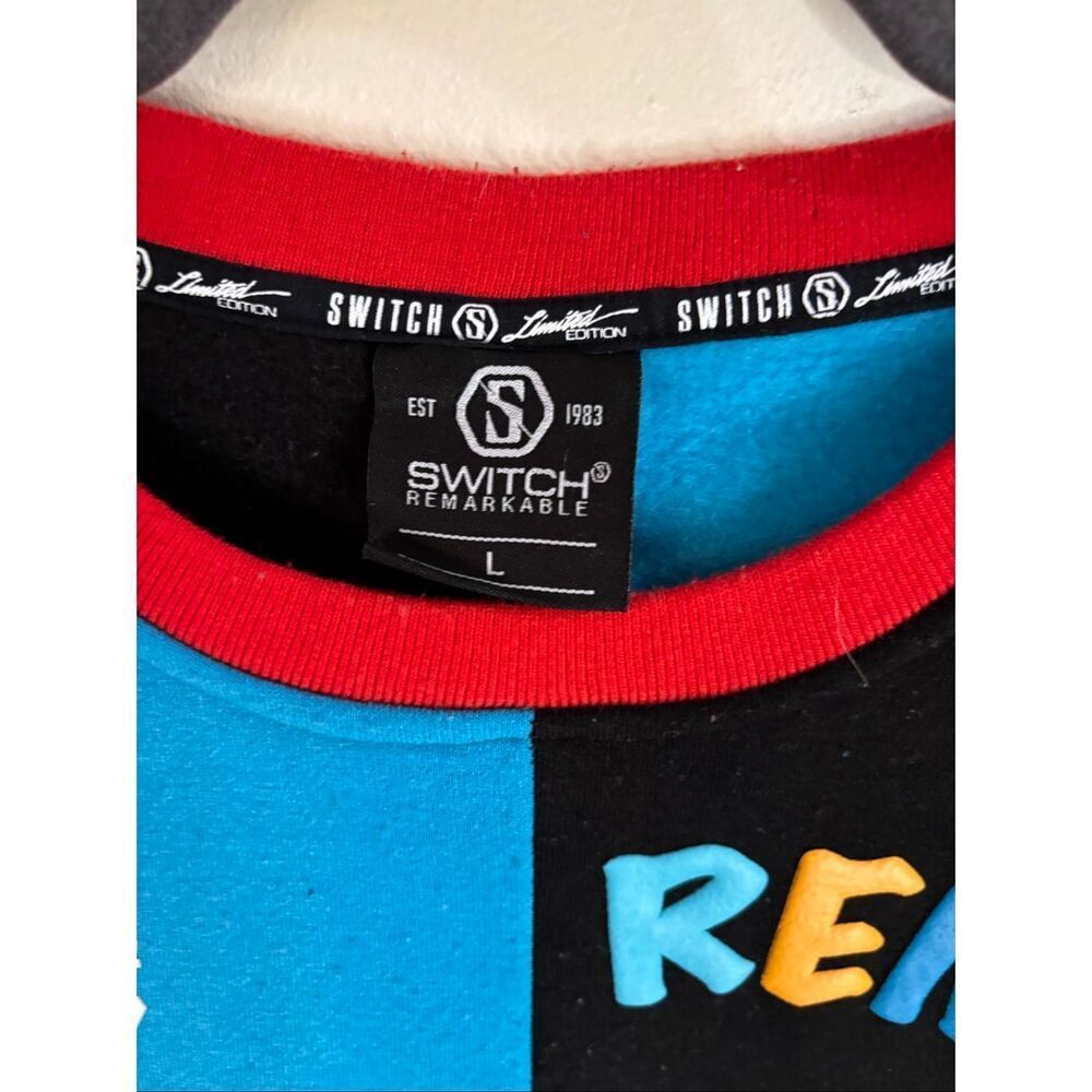 Switch Remarkable Sweatshirt - Picture 2 of 3